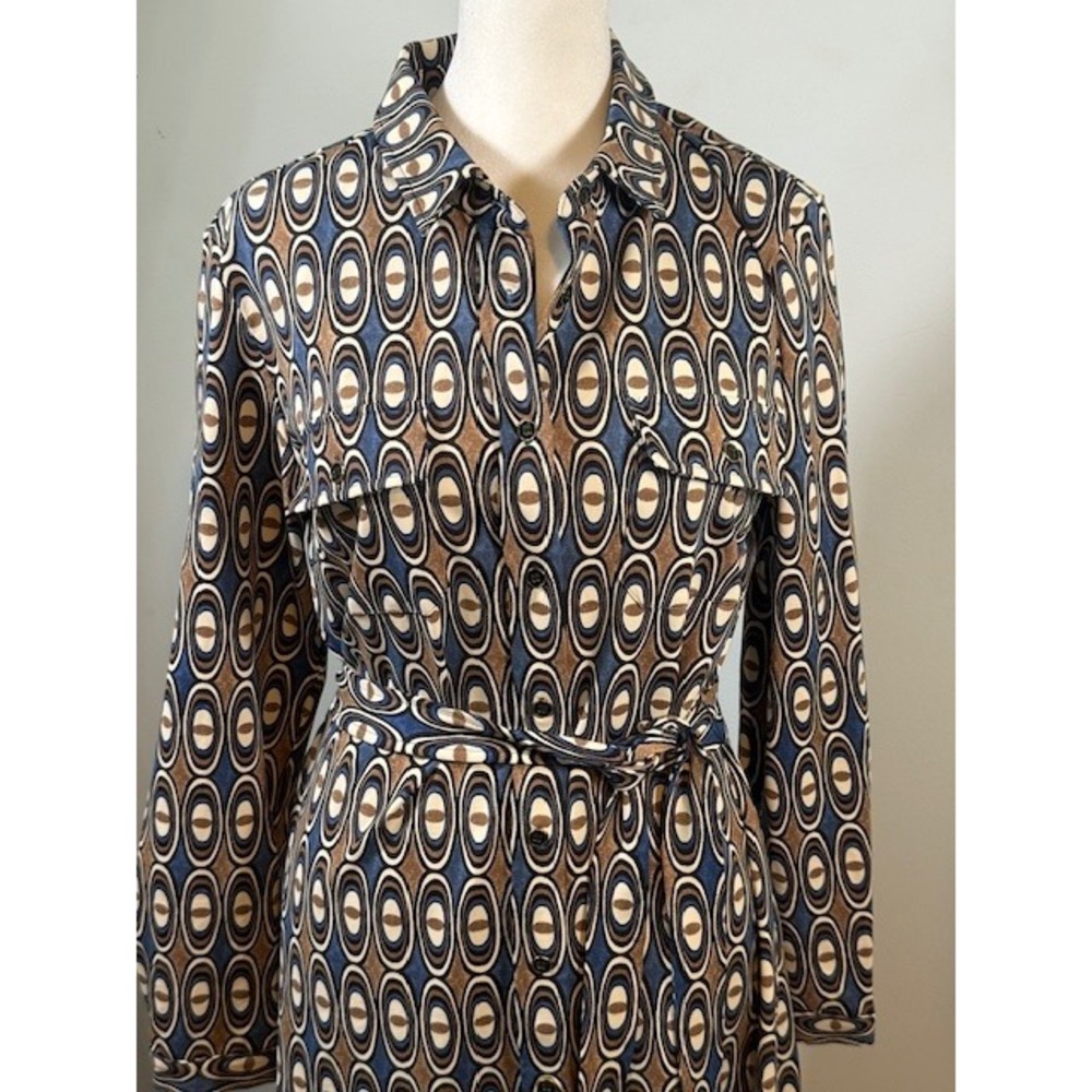 J McLaughlin Catalina Cloth Belted Shirt Dress M Geometric Retro Print Navy - Picture 3 of 11